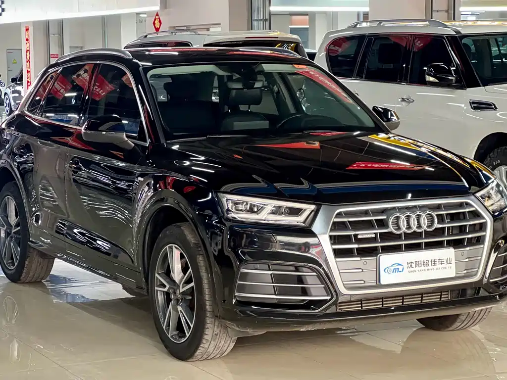 Audi Q5L 2019 — фото 3