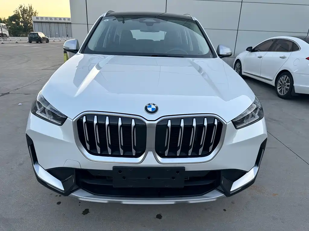 BMW X1 2024 — фото 3