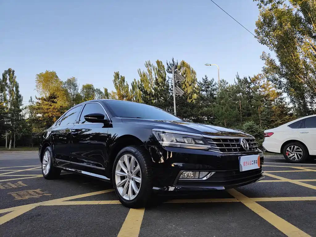 Volkswagen Passat 2018 — фото 3
