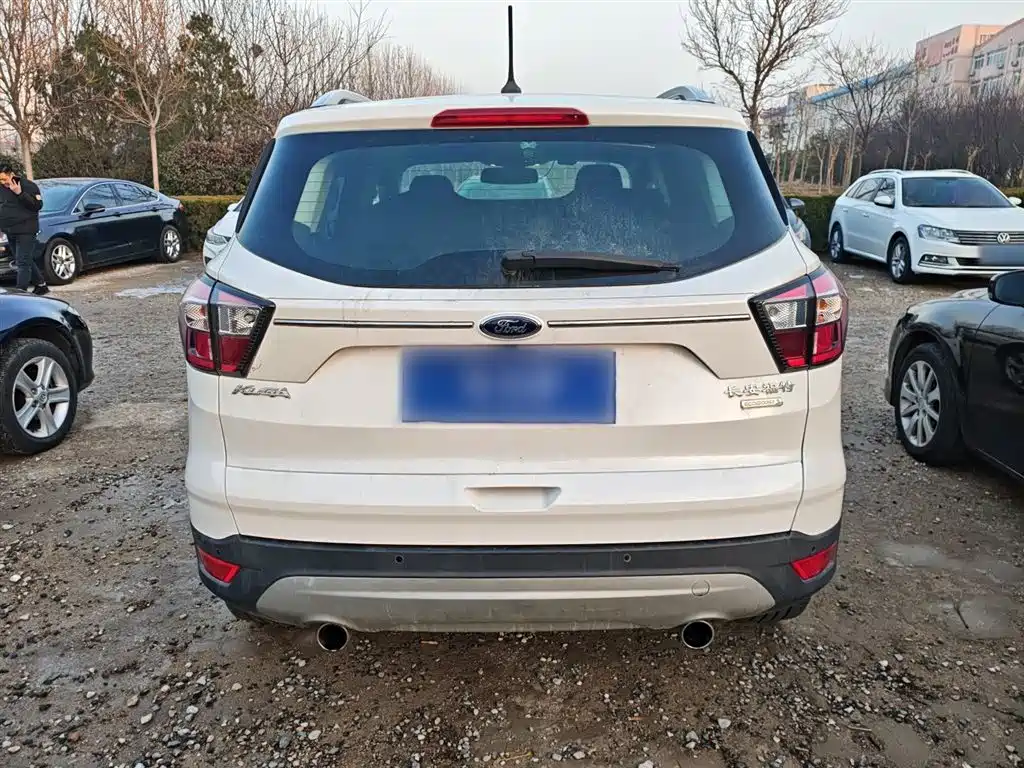 Ford Kuga 2018 — фото 6