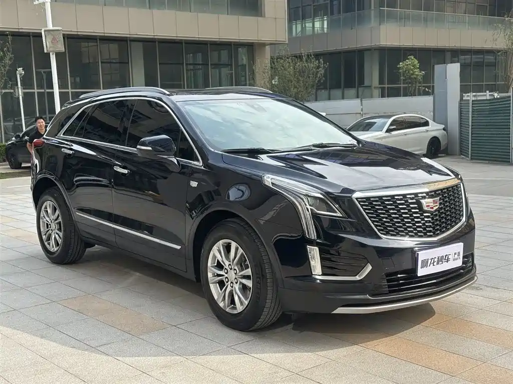 Cadillac XT5 2022 — фото 11