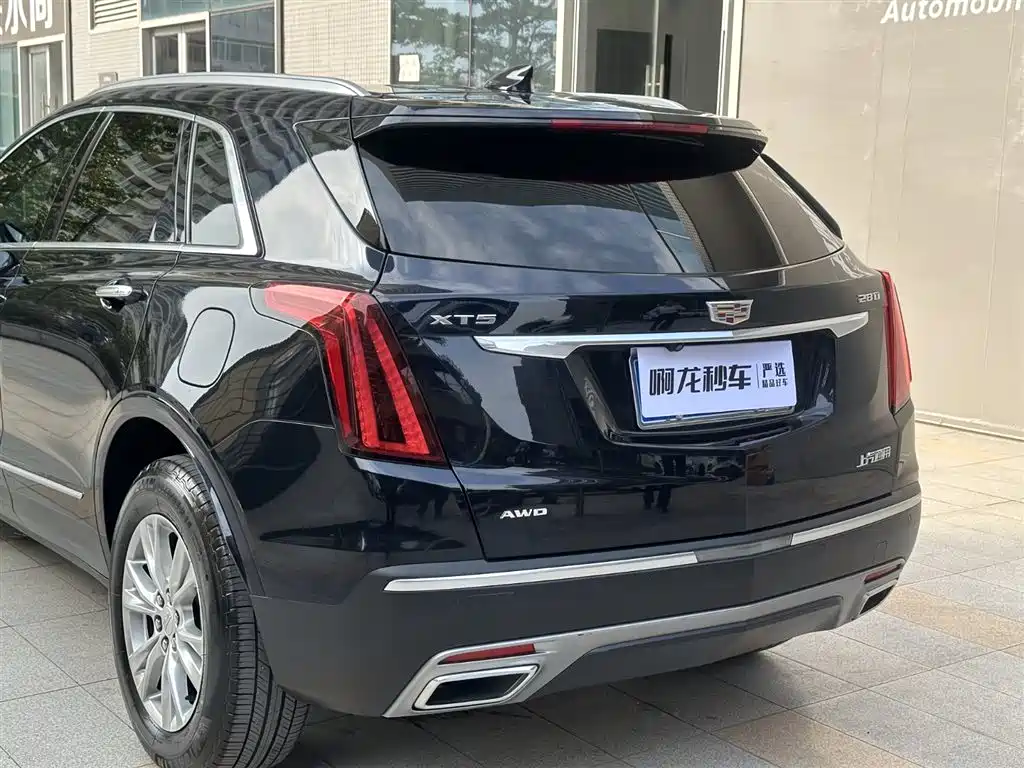 Cadillac XT5 2022 — фото 16
