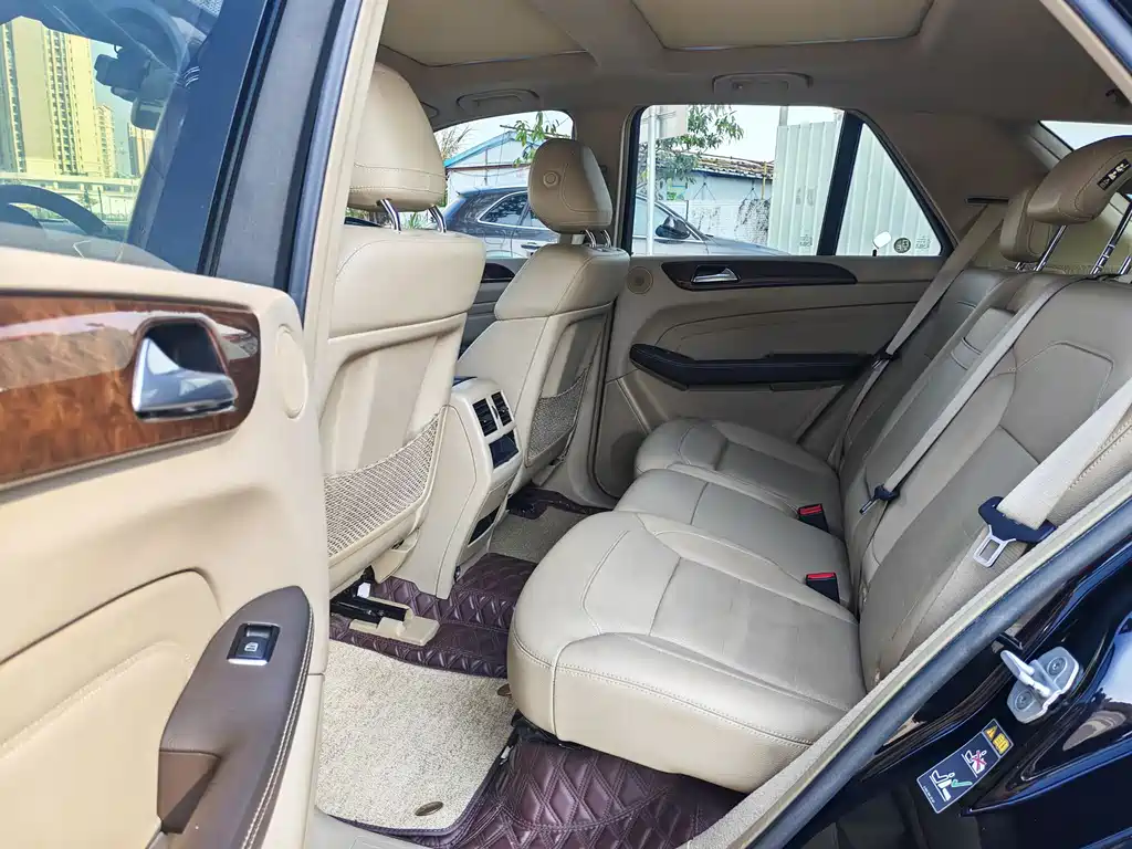 Mercedes-Benz M-Class 2015 — фото 7