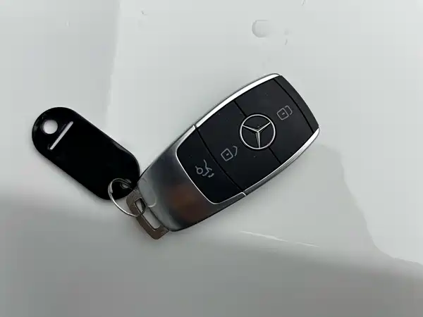 Mercedes-Benz C-Class 2020