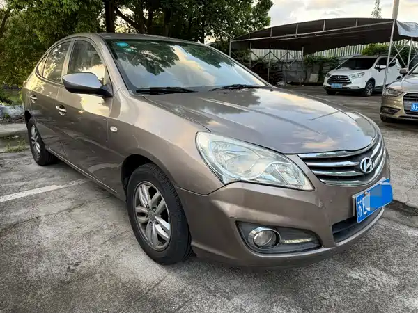 Hyundai Yuedong 2013