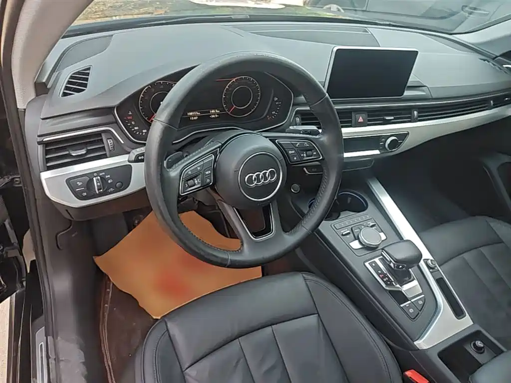 Audi A4L 2020 — фото 11