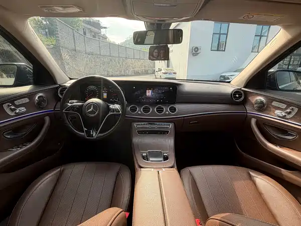 Mercedes-Benz E-Class 2021