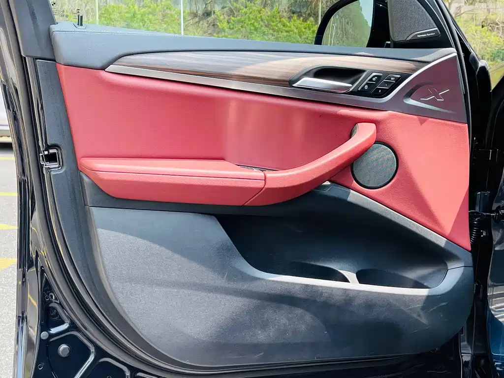 BMW X3 2022 — фото 11