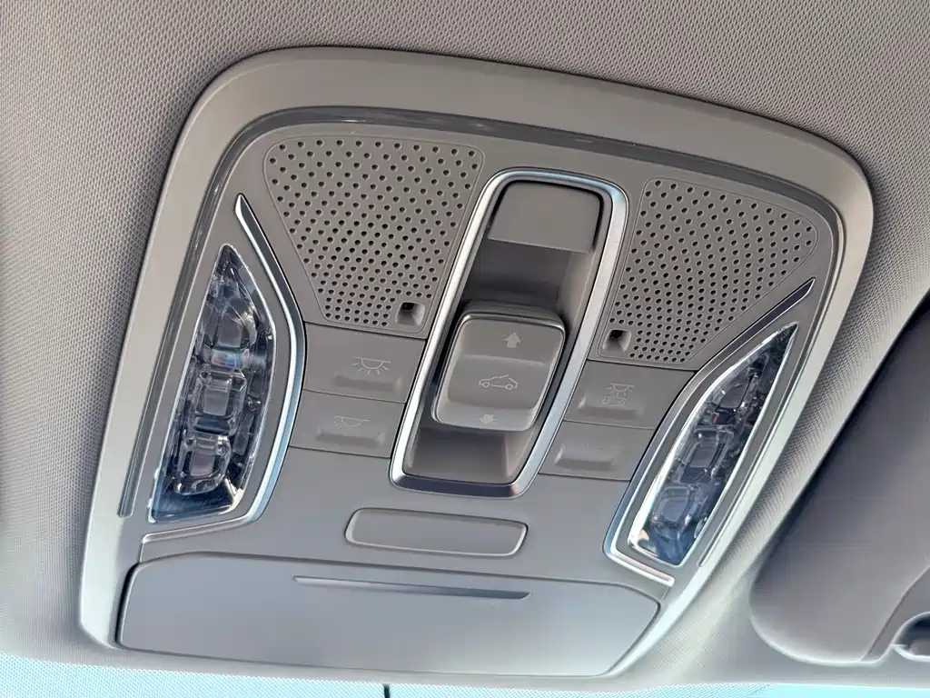 GAC Motor Trumpchi M6 2020 — фото 19