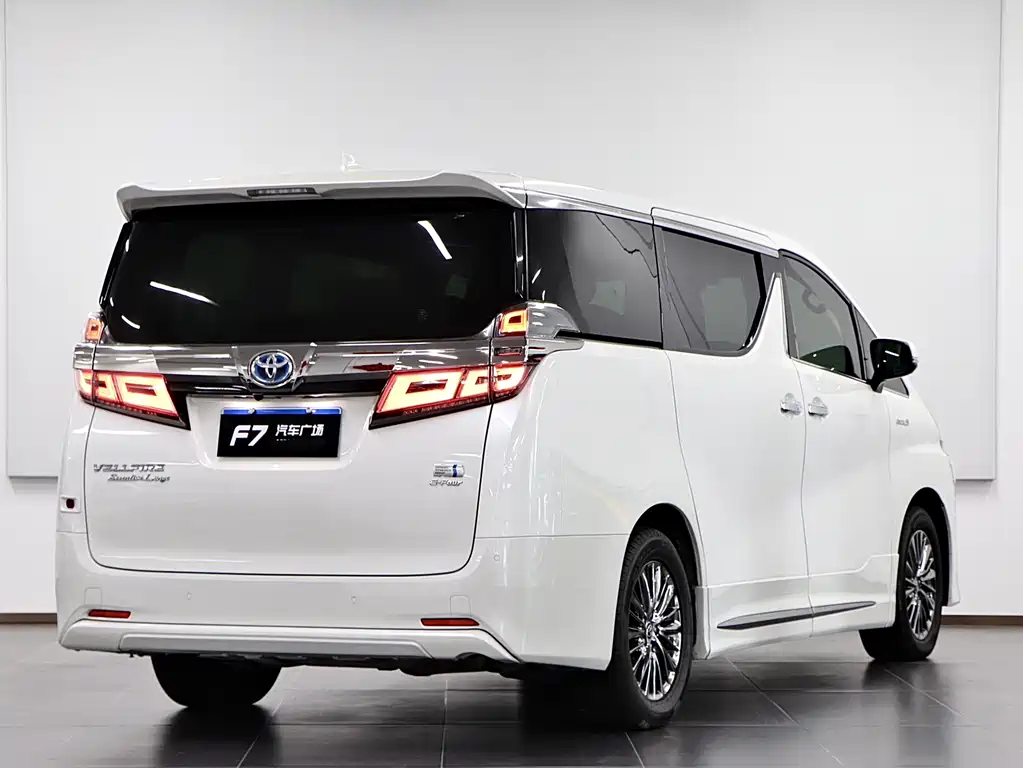 Toyota Vellfire 2020 — фото 6