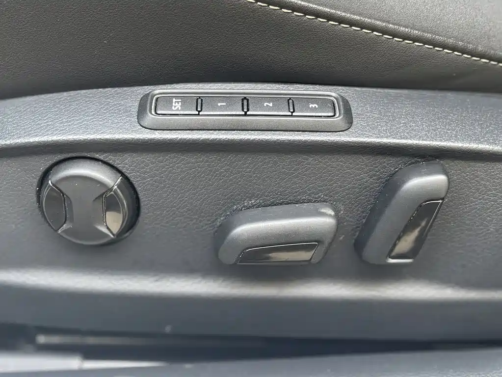 Volkswagen CC 2021 — фото 16