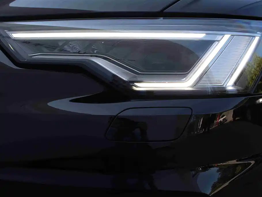 Audi A6L 2021 — фото 10