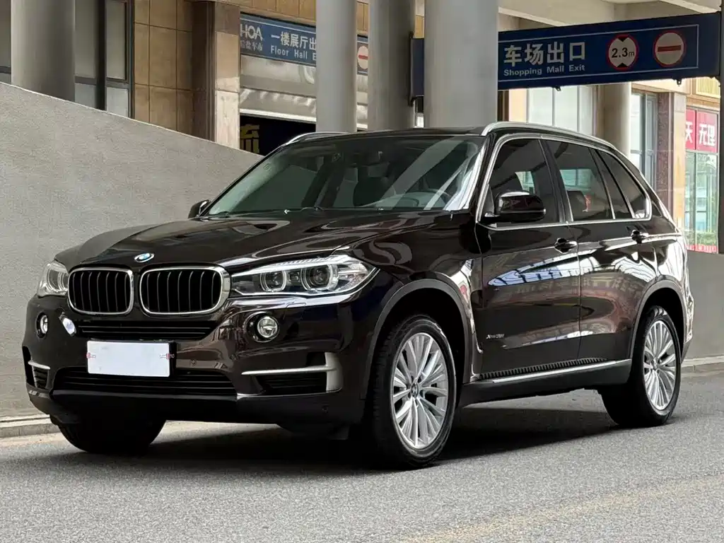 BMW X5 2015 — фото 1