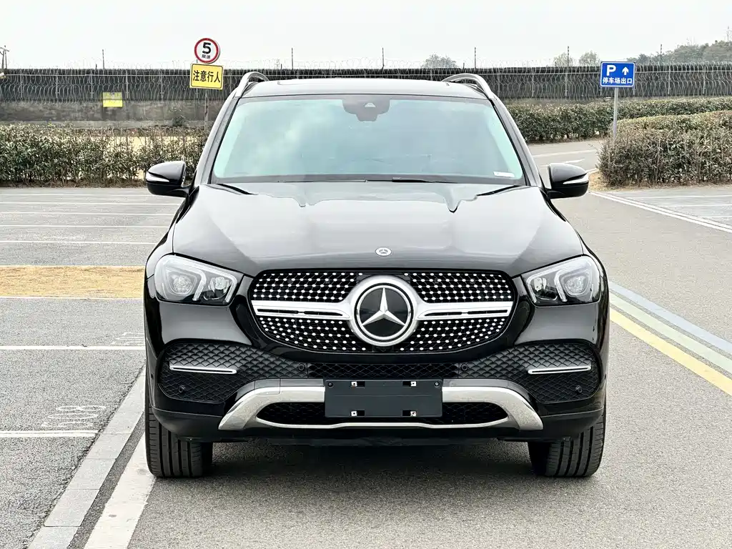 Mercedes-Benz GLE 2021