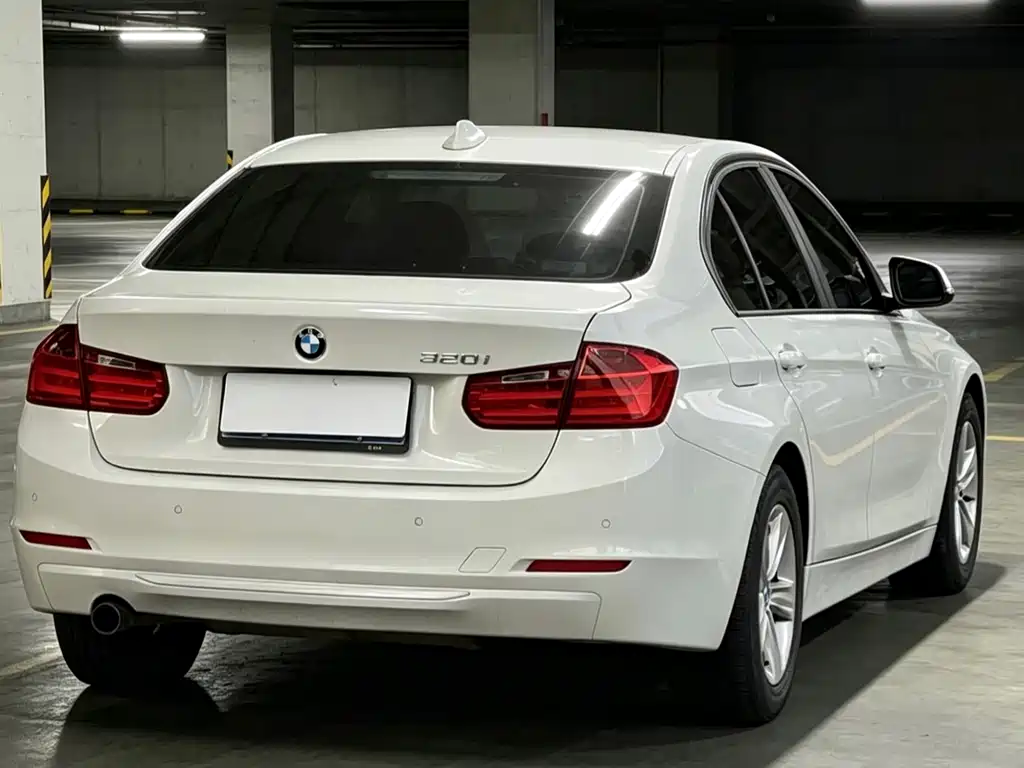 BMW 3 Series 2013 — фото 14