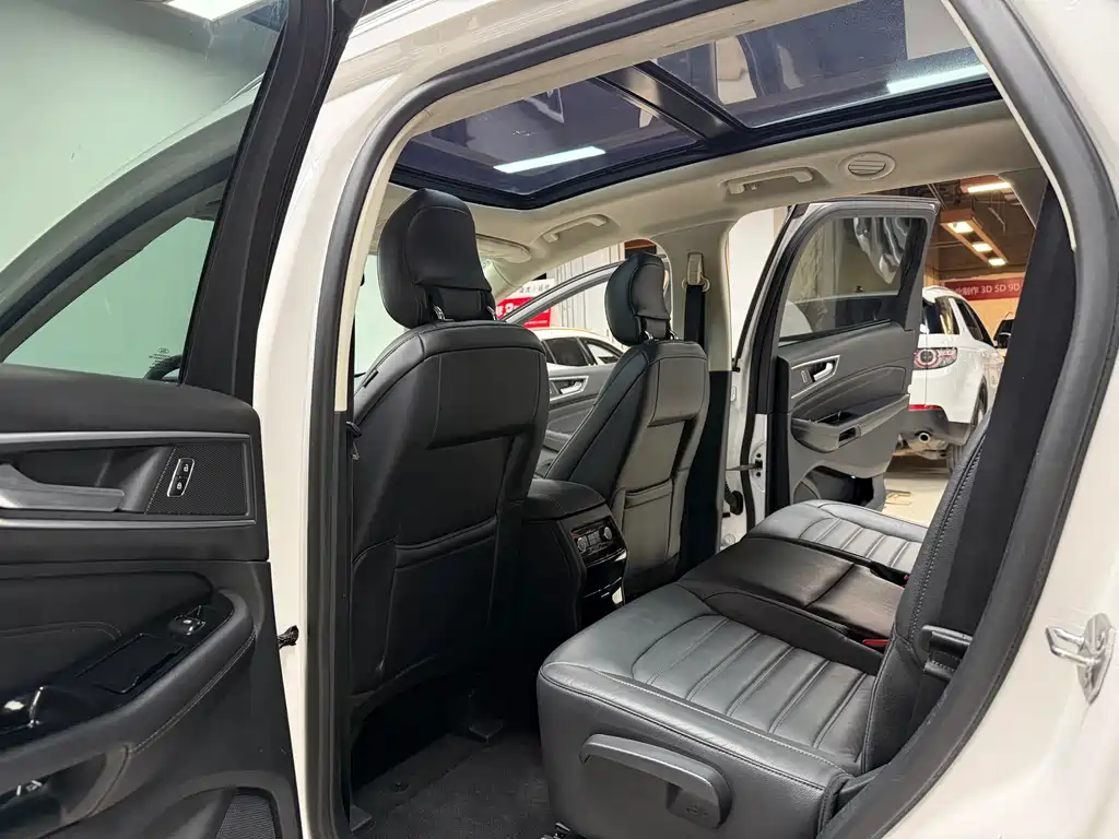 Ford Edge 2015 — фото 8