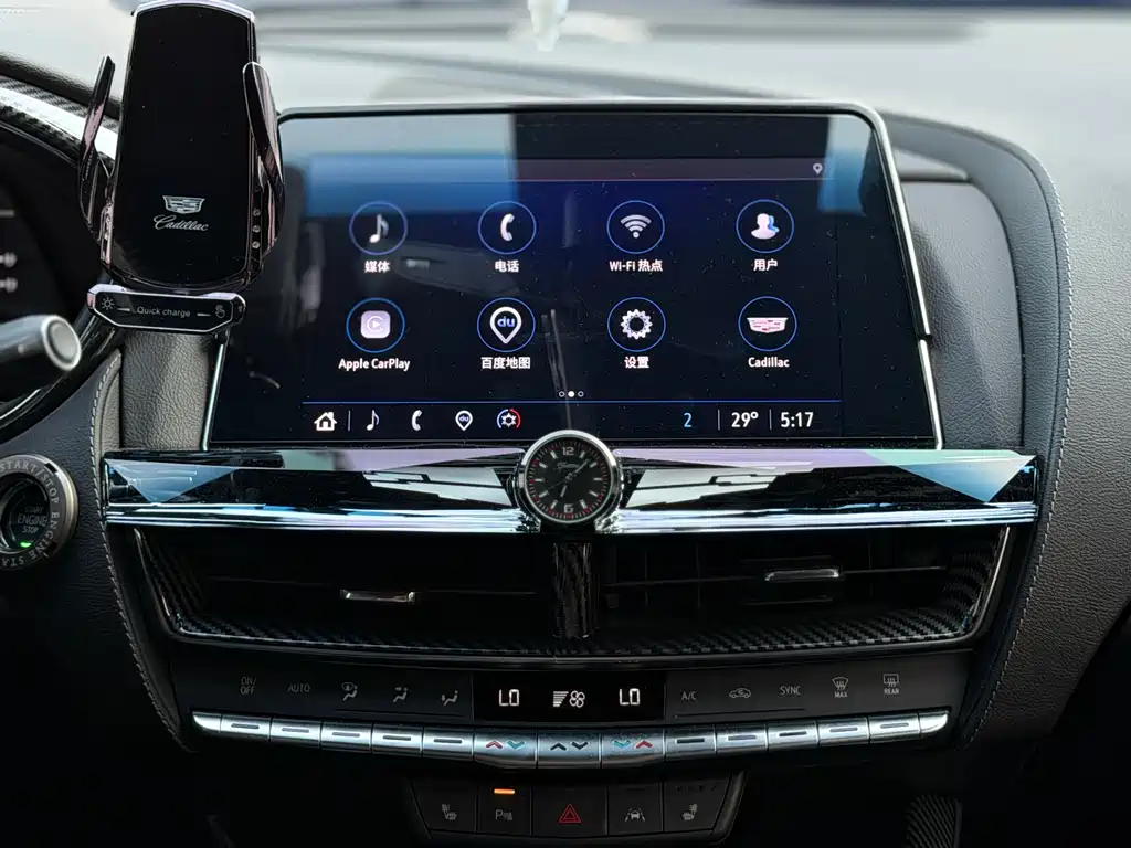 Cadillac CT5 2023 — фото 13