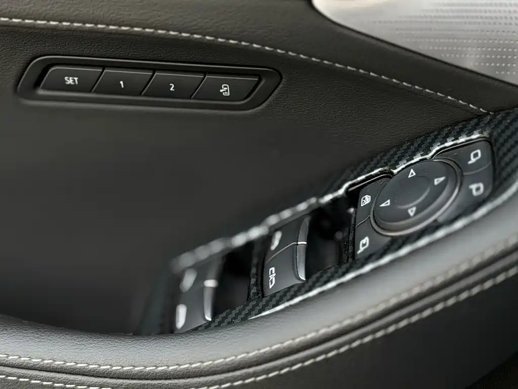 Cadillac CT5 2023 — фото 15