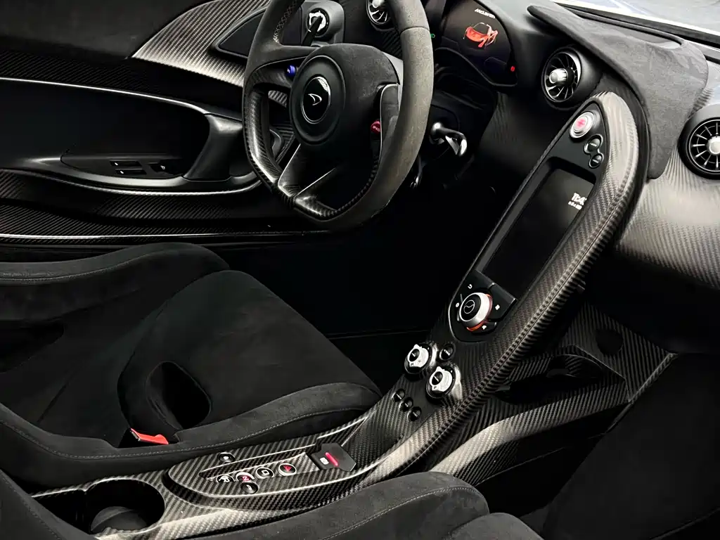 McLaren P1 2015 — фото 22