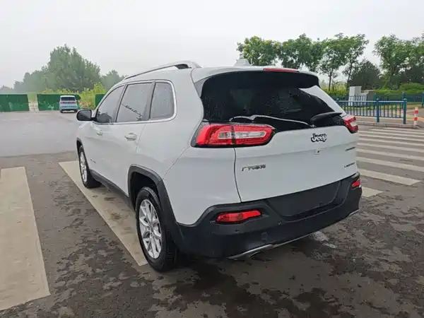Jeep Cherokee 2017