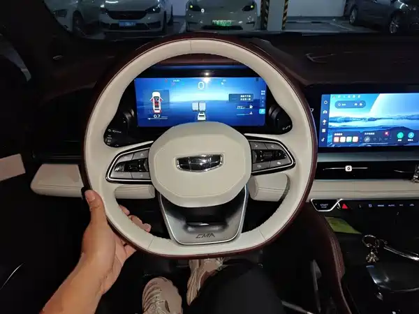 Geely Xingyue L 2022