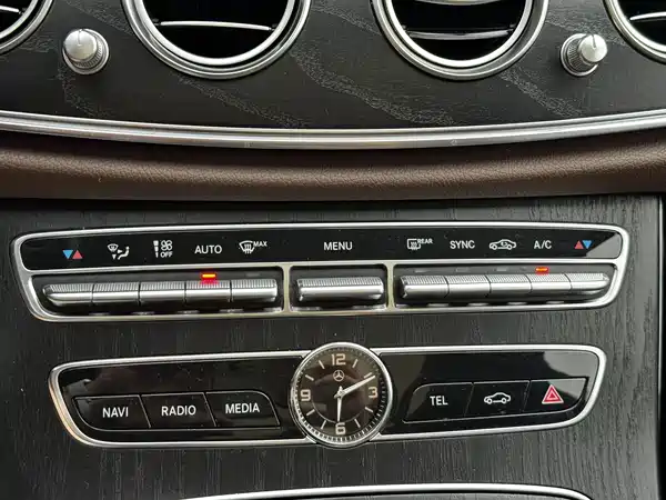 Mercedes-Benz E-Class 2019