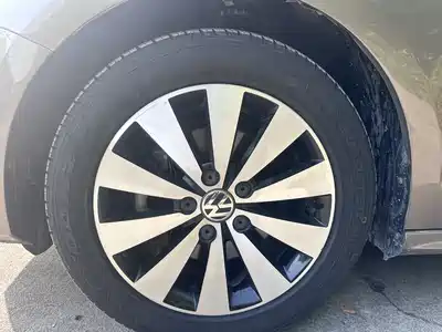 Volkswagen Sagitar 2017