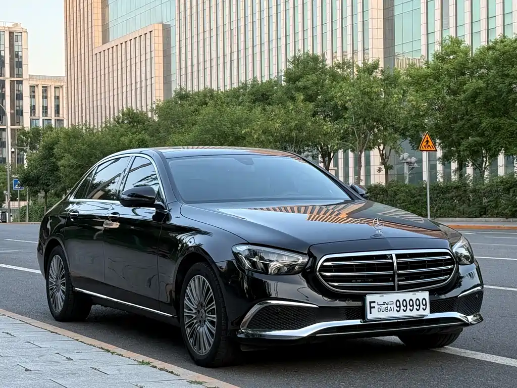 Mercedes-Benz E-Class 2021 — фото 3