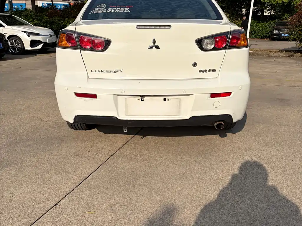 Mitsubishi Lancer EX 2014 — фото 17