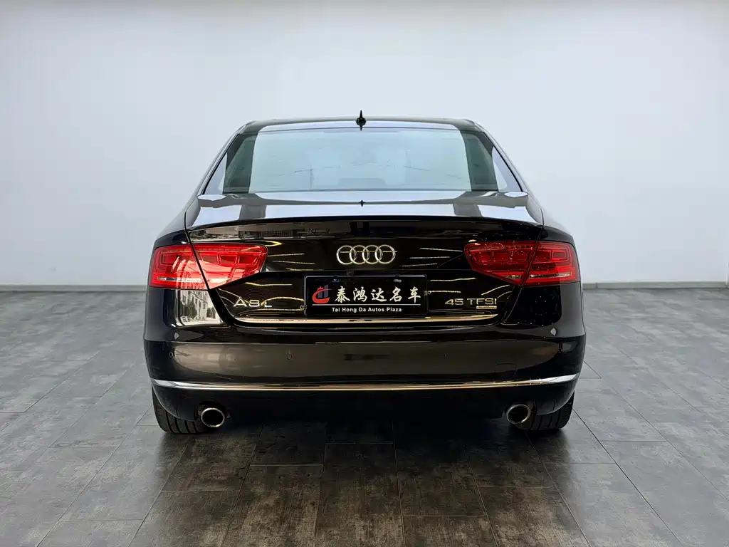 Audi A8 2013
