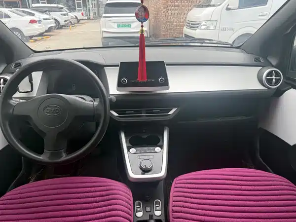 BYD e1 2019