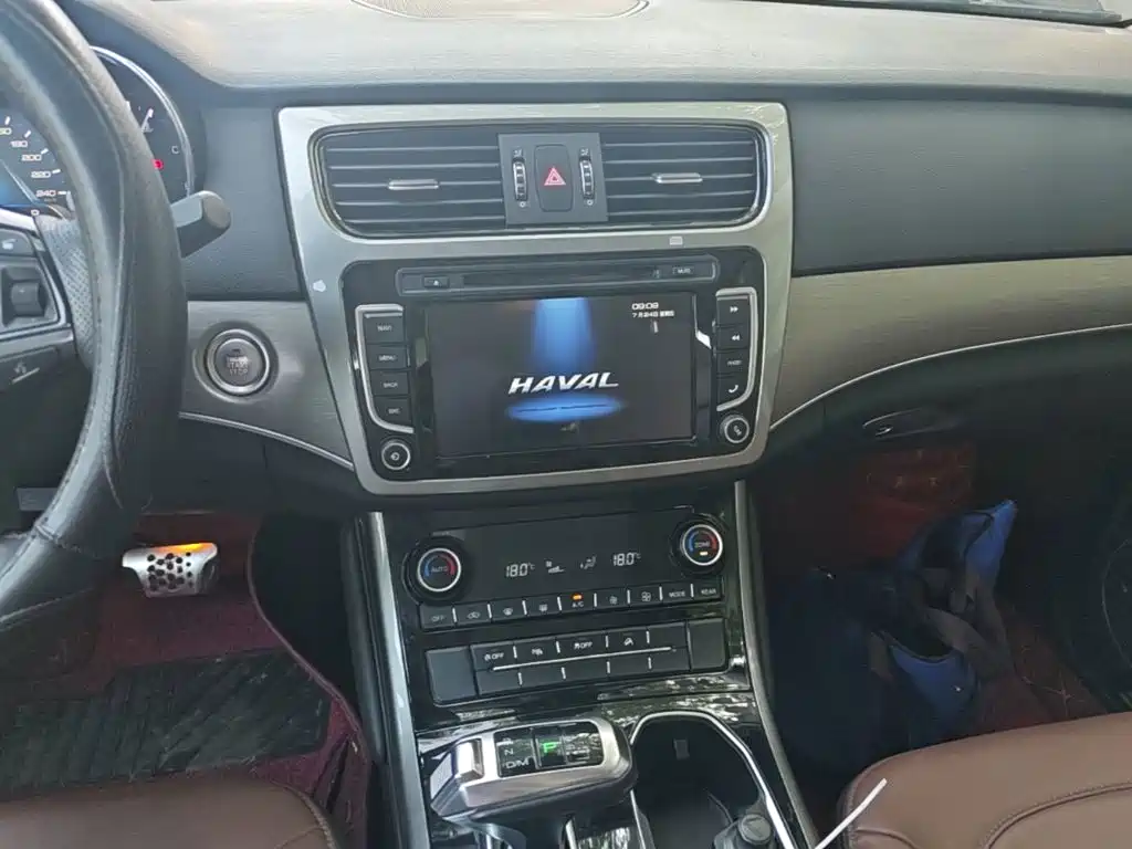 Haval H8 2019 — фото 13