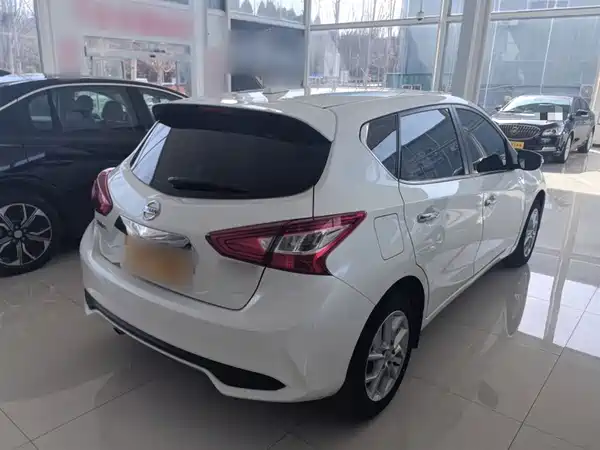 Nissan Tiida 2024
