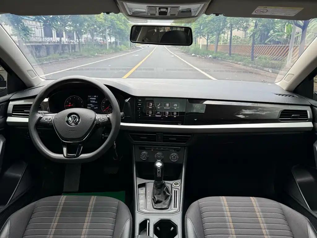 Volkswagen Lavida 2021