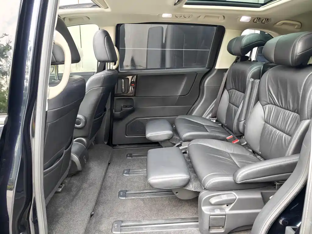 Honda Odyssey 2019 — фото 15