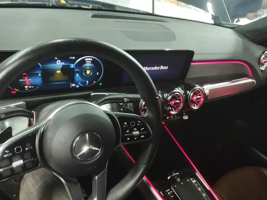 Mercedes-Benz GLB 2022 — фото 10