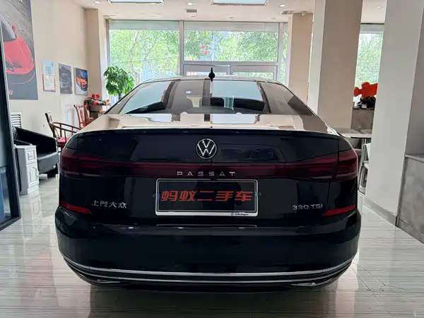 Volkswagen Passat 2022