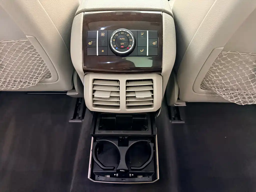 Mercedes-Benz R-Class 2013 — фото 18