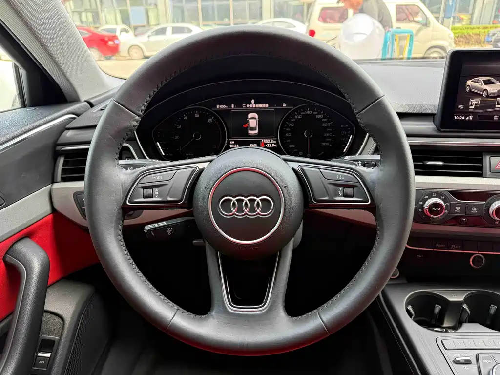 Audi A4L 2019 — фото 12