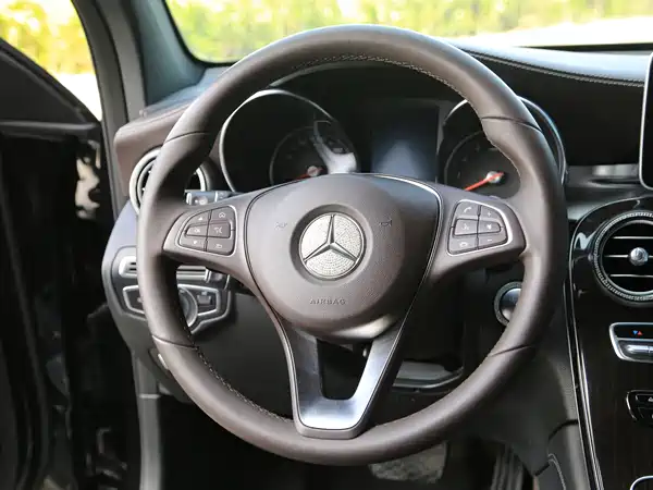 Mercedes-Benz GLC 2018