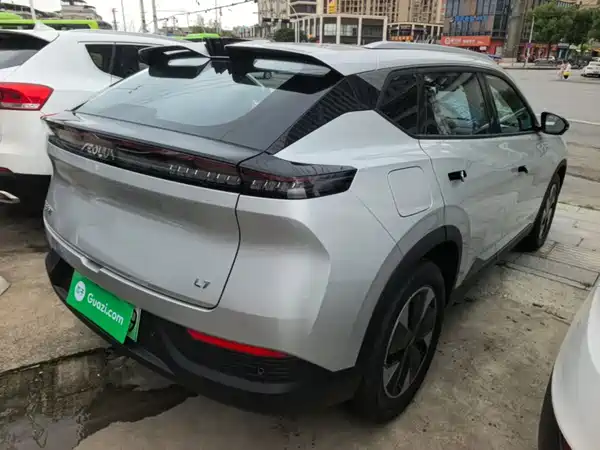 Dongfeng Fengshen L7 2026