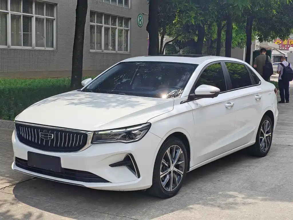 Geely Emgrand 2023 — фото 1