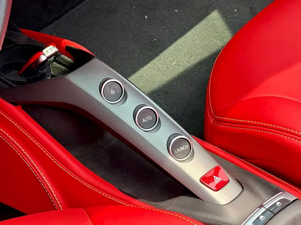 Ferrari 488 2019 — фото 18