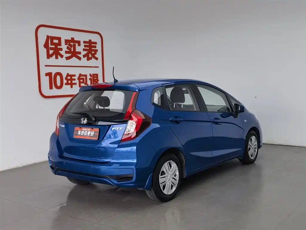 Honda Fit 2018 — фото 2