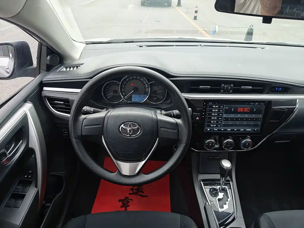 Toyota Corolla 2016