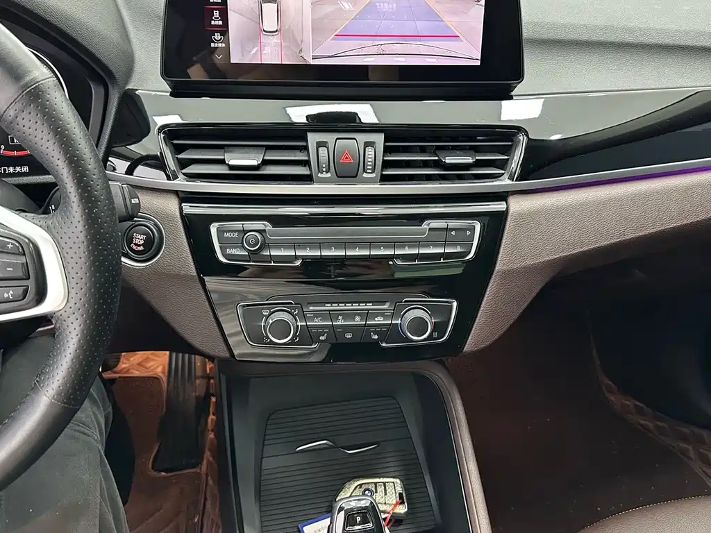 BMW X1 2022 — фото 14