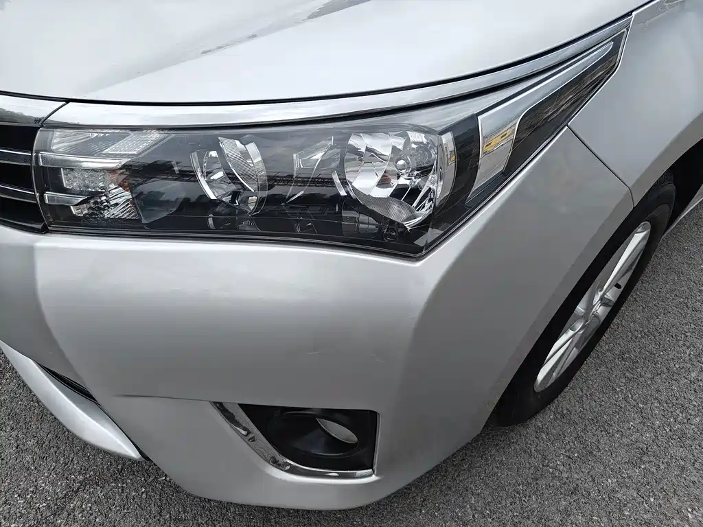 Toyota Corolla 2016 — фото 12