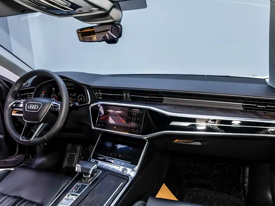 Audi A6L 2022 — фото 13