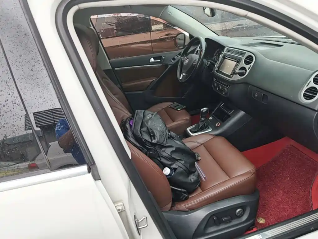Volkswagen Tiguan 2015 — фото 25