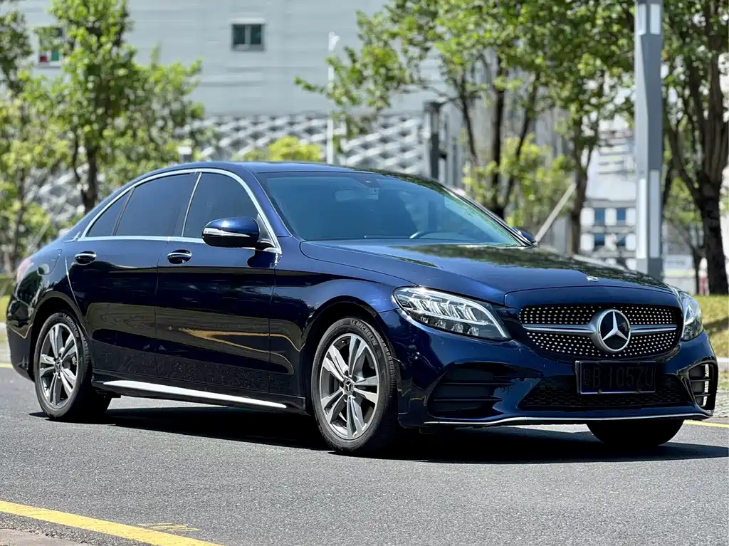 Mercedes-Benz C-Class 2019 — фото 5